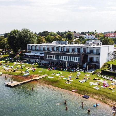 Neufeldersee Hotel & Restaurant Neufeld an der Leitha المظهر الخارجي الصورة