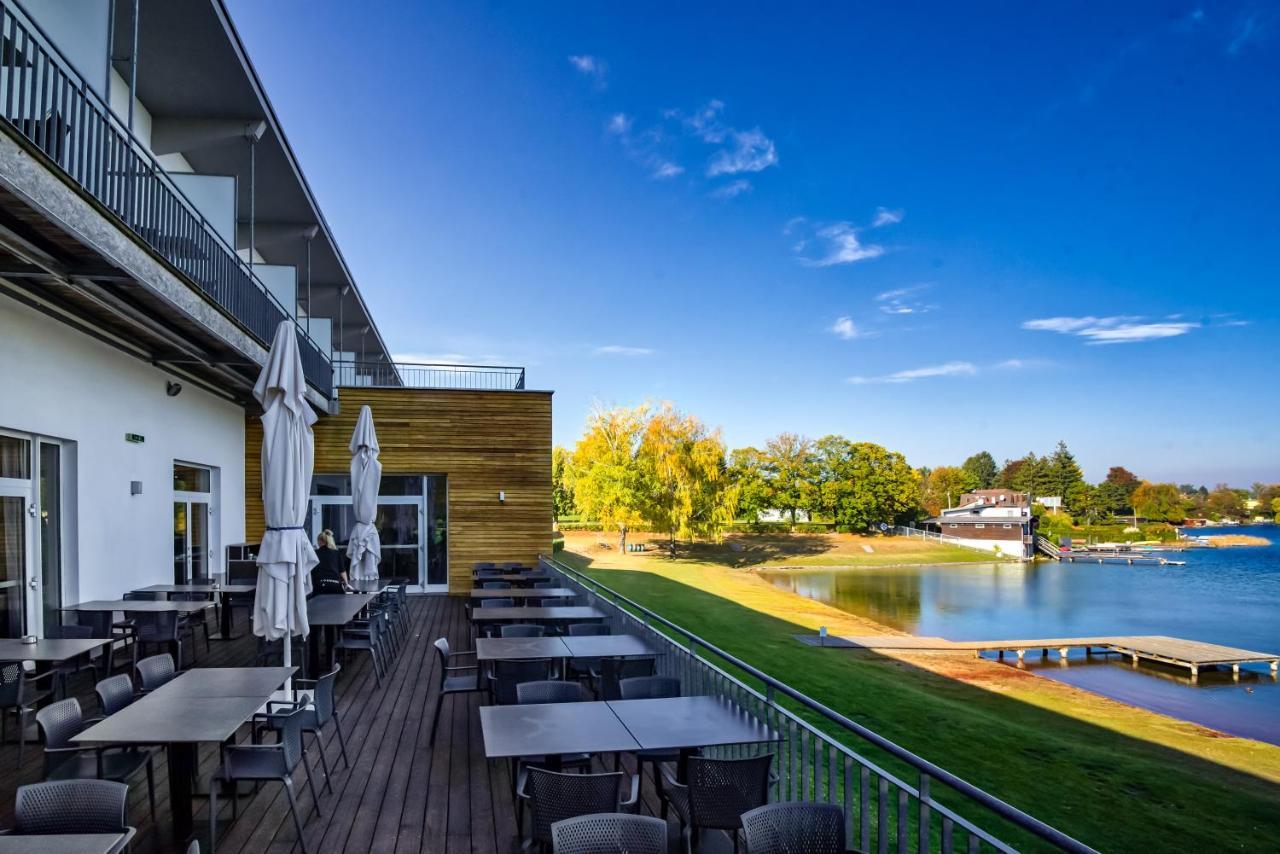 Neufeldersee Hotel & Restaurant Neufeld an der Leitha المظهر الخارجي الصورة